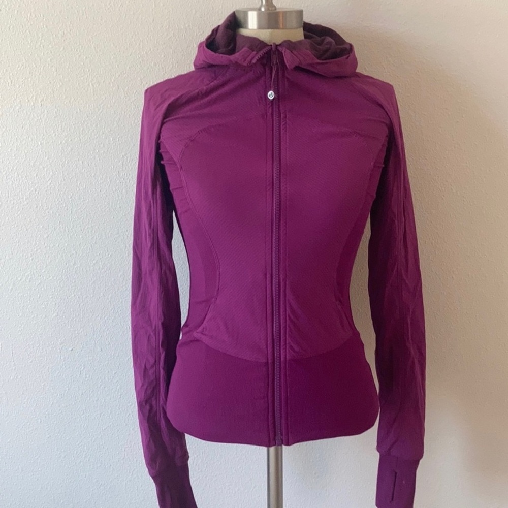 Lululemon In Flux Jacket size 4. Excellent condition.